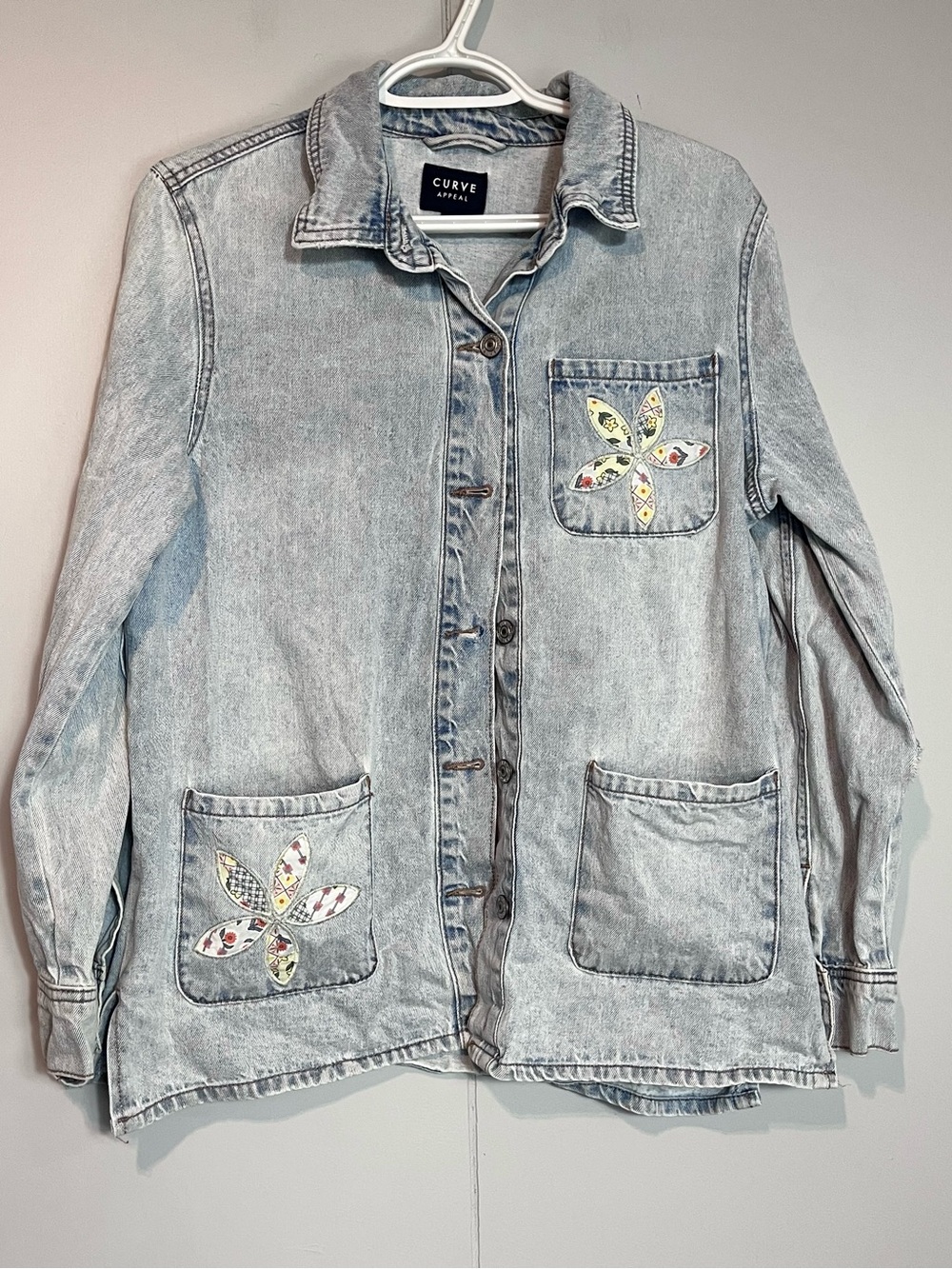 Curve Appeal Denim Shacket Jacket M Light Wash Floral Patchwork Pockets